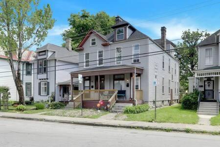 Вилла Housepitality - The Madison House - Brand New Колумбус Экстерьер фото